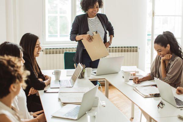 DONNE IN ATTIVO Un percorso di educazione finanziaria